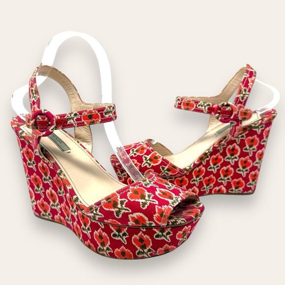 Prada Vintage Le Voyageur Collection 2012 Floral Wedge Platform Sandals Red 40.5 - Picture 1 of 16